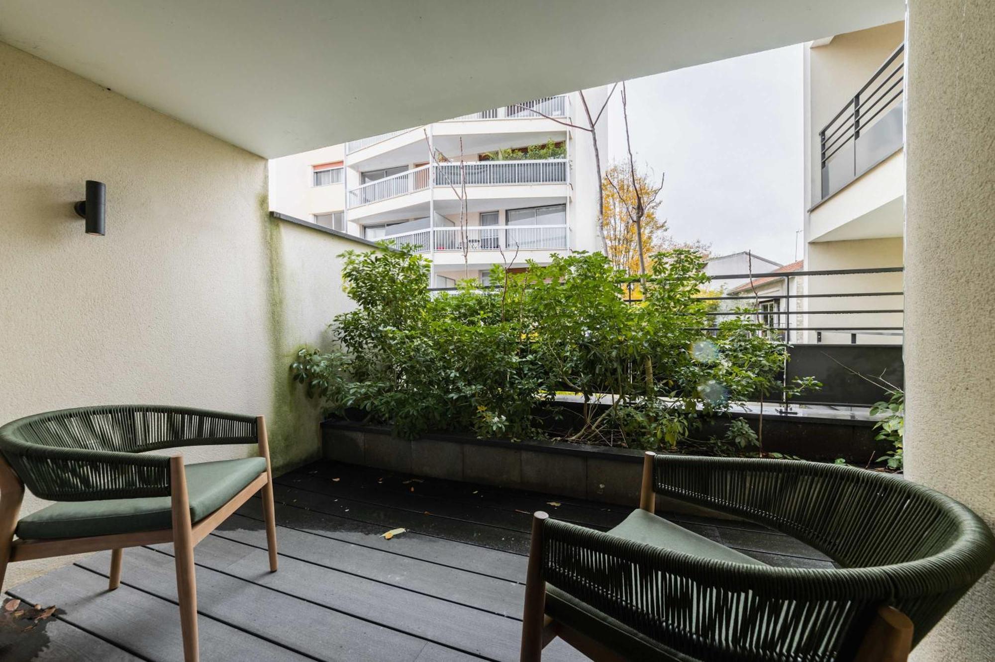 Appartement Lumineux Avec Terrasse Courbevoie - 4P - Flat-Guest Esterno foto