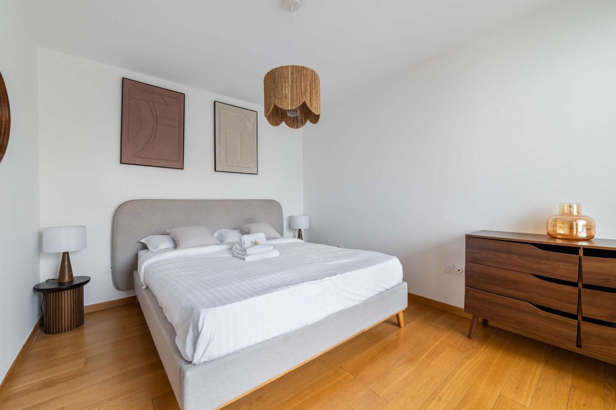 Appartement Lumineux Avec Terrasse Courbevoie - 4P - Flat-Guest Esterno foto